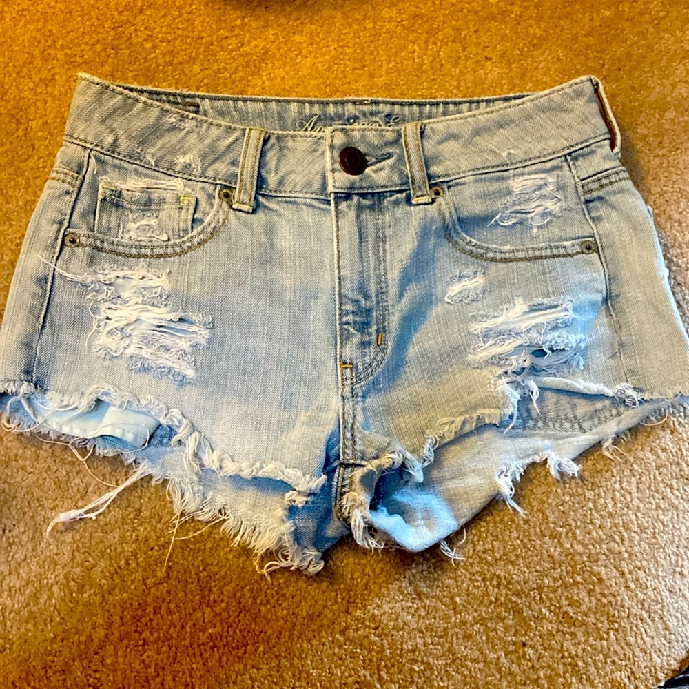 American Eagle Distressed Shorts Size 2